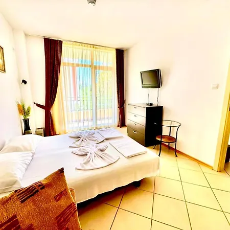 Apartman Grand Kamelia Sunny Official *
